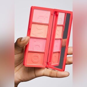 Toyfoctory Sunset Squalane Blush Palette